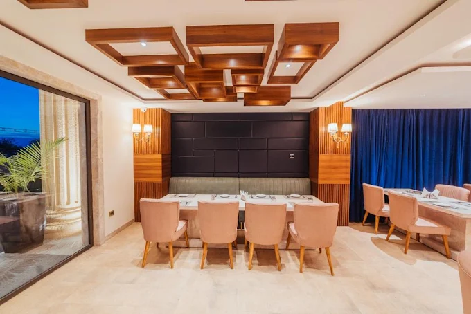 Super Deluxe Room